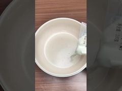 Zobacz 130g*24 Makaron błyskawiczny o smaku ostrego kurczaka na pokaz wysokiej sprzedaży