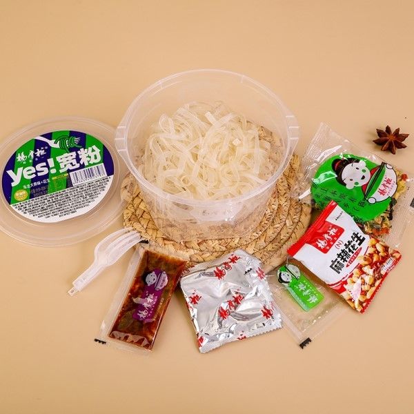 Instant Vermicelli Koreańska Puchar Instant Nudles Duża Kość Nieczynnego Smaku Gotować w 5 min Koreański